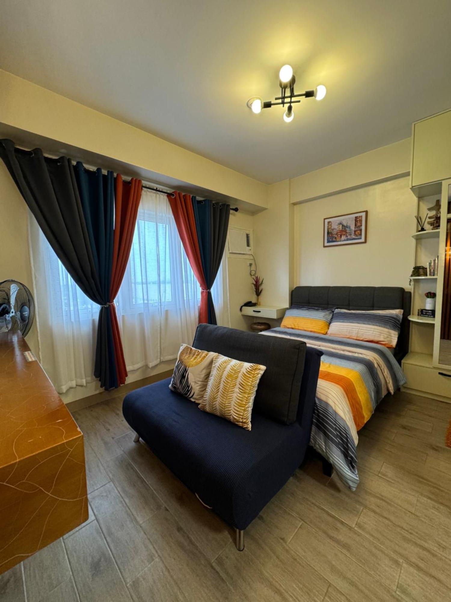 Condo Home With Fast Wifi In Bacolod City 외부 사진