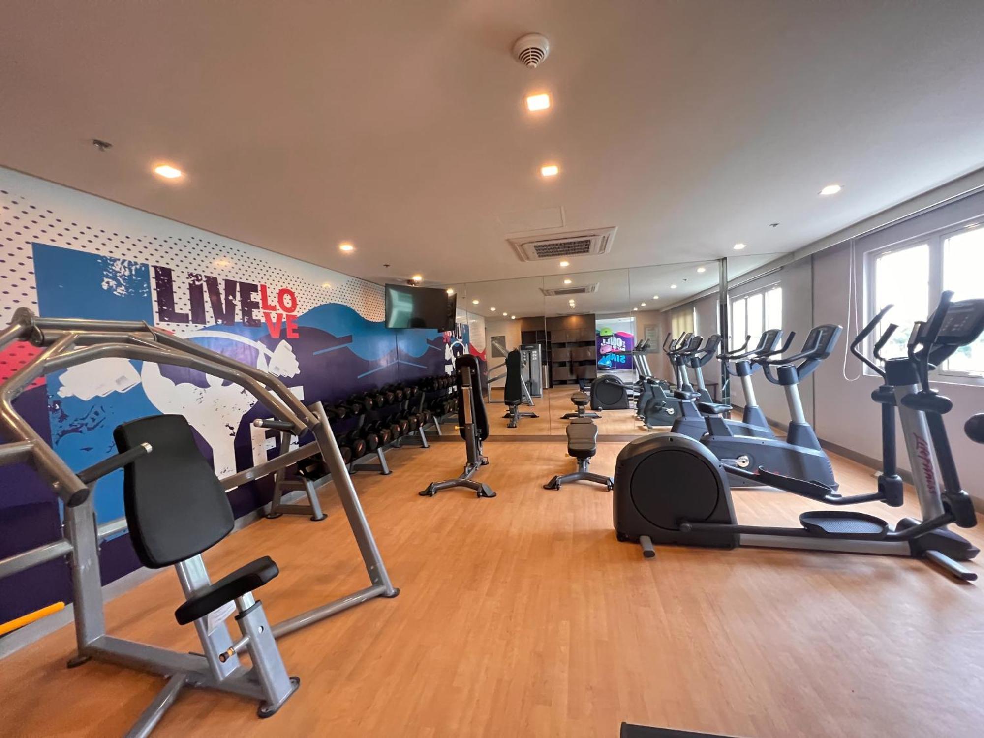 Condo Home With Fast Wifi In Bacolod City 외부 사진